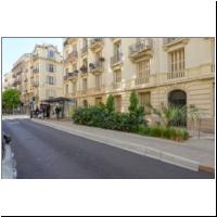 2022-04-29 Radweg+Begruenung Rue Pierre Devoluy 01.jpg